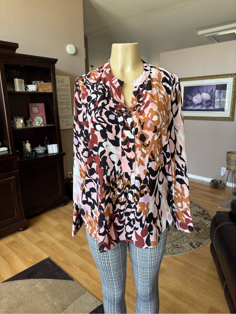 Hope & Harlow multicolored long sleeves V-neck blouse-size L